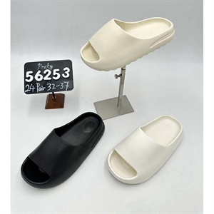 Klapki basenowe 32-37