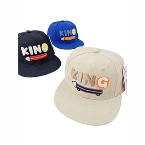 Czapka dziecięca z daszkiem