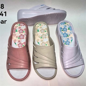 Klapki basenowe  36-41