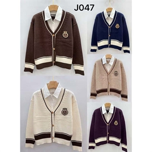 Sweter damski zapinany na guziki