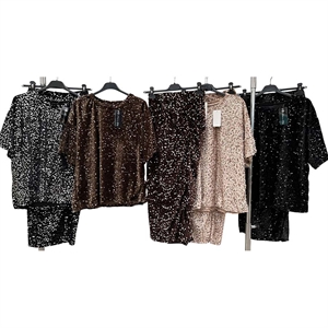 Komplet damski z cekinami produkt Włoski