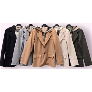 Kurtka damska - Produkt Włoski