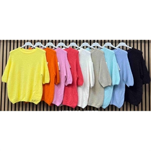 Sweter damski z krótkim rękawem - Produkt Włoski