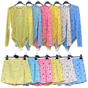 Komplet Body + Szorty imitujące spódnicę produkt Włoski