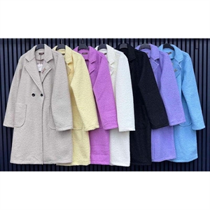 Płaszcz damski produkt Włoski