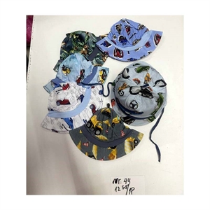 Kapelusz dziecięcy  44