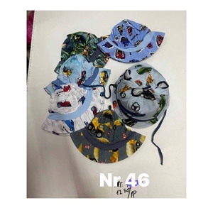 Kapelusz dziecięcy  46