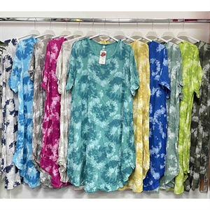 Sukienka damska biust (130cm),długość (108cm) produkt Włoski
