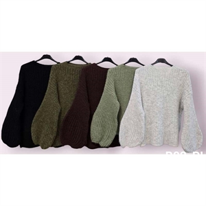 Sweter damski okrągły - Produkt Włoski