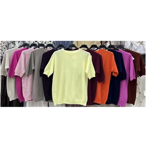 Sweter damski z krótkim rękawem - Produkt Włoski