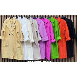 Płaszcz damski produkt Włoski