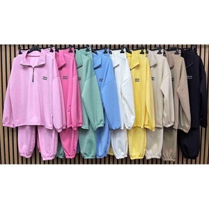 Komplet dresowy damski produkt Włoski