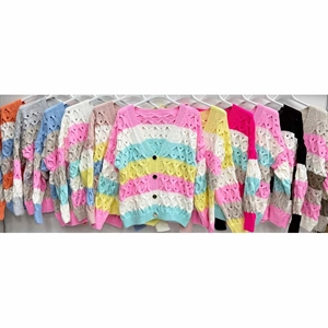 Sweter damski zapinany na guziki w paski