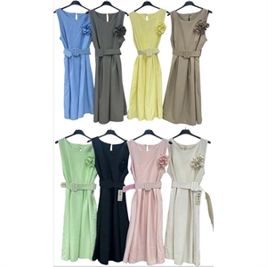 Sukienka damska z paskiem produkt Włoski