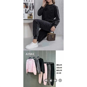 Komplet dresowy damski