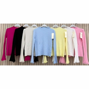 Sweter damski z golfem