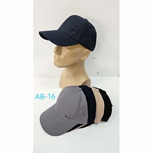 Czapka męska z daszkiem