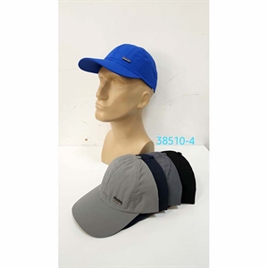 Czapka męska z daszkiem