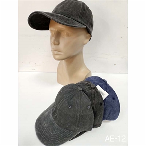 Czapka męska z daszkiem