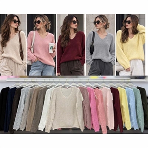 Sweter damski z dekoltem w serek