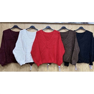 Sweter damski z dekoltem w serek