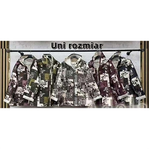 Bluza damska rozpinana na zamek z kapturem produkt Włoski