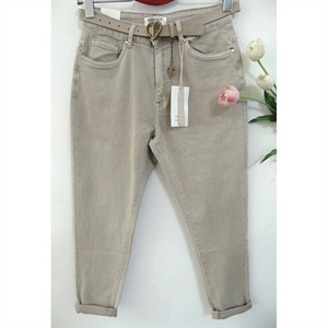 Jeansy damskie 38-48