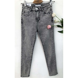 Jeansy damskie 38-48