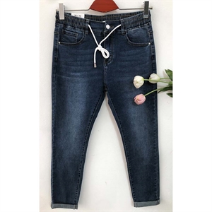 Jeansy damskie 38-48