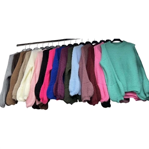 Sweter damski okrągły