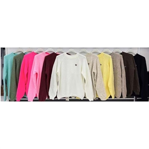 Sweter damski okrągły