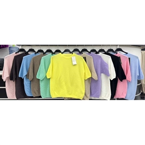 Sweter damski z krótkim rękawem