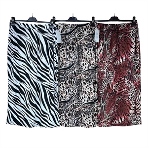 Sweter damski okrągły - Produkt Włoski