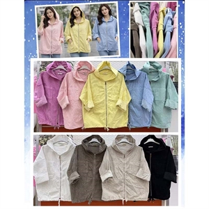 Narzutka damska - Produkt Włoski