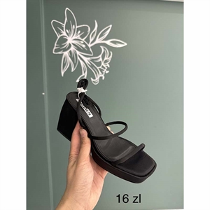Sandały na obcasie  36-41