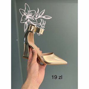 Sandały na obcasie  36-41