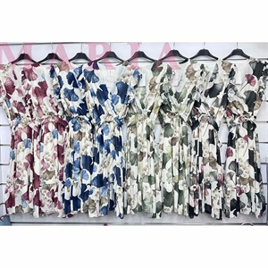 Sukienka damska biust (120cm),długość (110cm) produkt Włoski