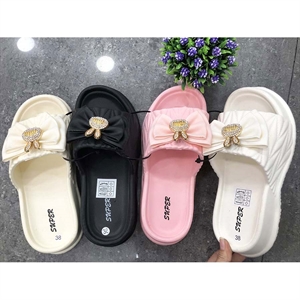 Klapki basenowe 36-41