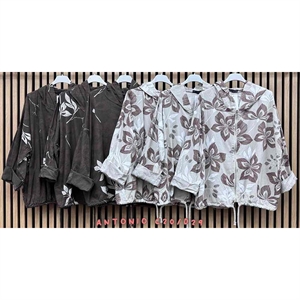 Narzutka damska- Produkt Włoski