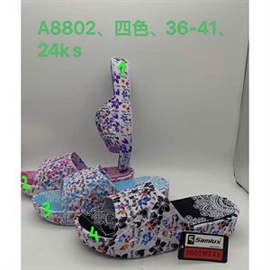 Klapki basenowe  36-41