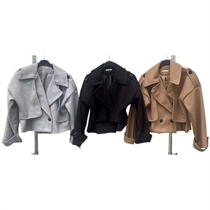 Kurtka damska produkt Włoski