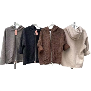 Kurtka damska produkt Włoski