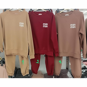 Komplet dresowy damski produkt Turecki  M-XL