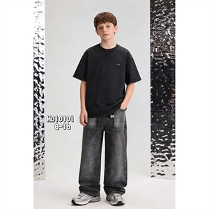 Jeansy chłopięce (8-16)