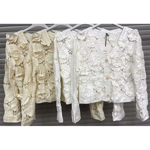 Narzutka damska - Produkt Włoski