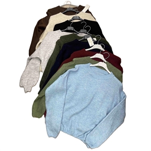 Sweter damski okrągły