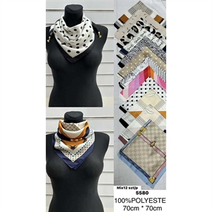 Chustka damska 70cm x 70cm