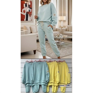 Komplet dresowy damski produkt Włoski