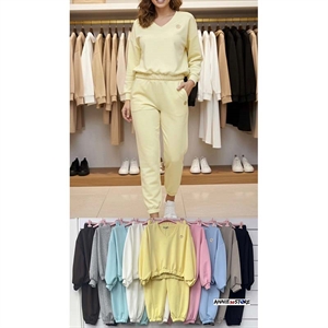 Komplet dresowy damski produkt Włoski