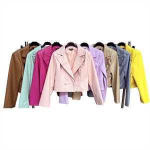 Marynarka damska produkt Włoski